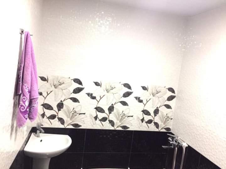 Hotel Kazbegi 1 מראה חיצוני תמונה