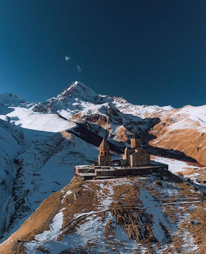 Hotel Kazbegi 1 מראה חיצוני תמונה